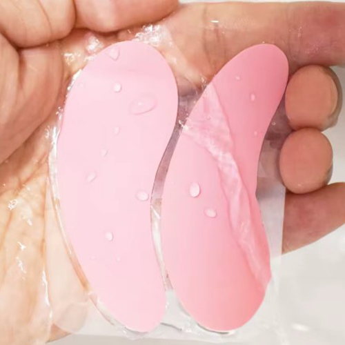 Silicone-Eye-Pads-Bubblegum-Pink-Onder-Kraan
