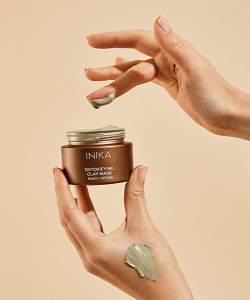 Detoxifing Clay Mask van INIKA Organic masker-voor-de-vette-huid-van-inika-organic