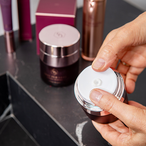 verzachtende-dagcreme-van-cent-pur-cent-eternal