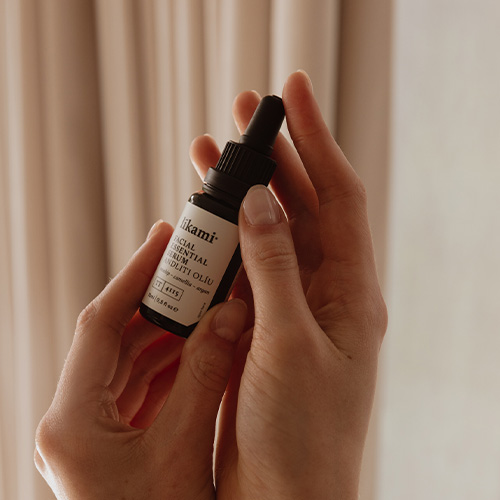 ontdek-het-likami-facial-essential-serum