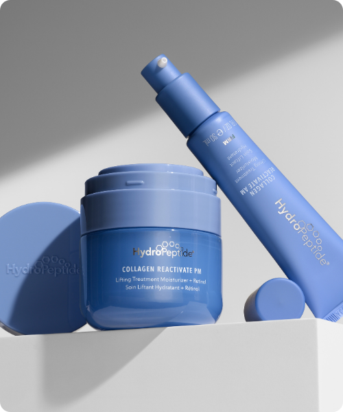 Hydropeptide firm productlijn met blauwe verstevigende skincare potjes en pompflacons