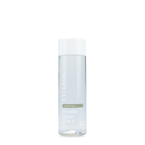 Een fles Extenso micellair water 2-in-1 op een witte achtergrond