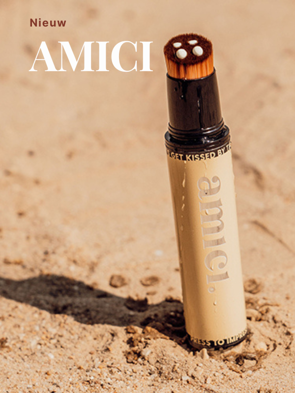 AMICI-Cosmetics-Refilleble-Brush-strand-nieuw