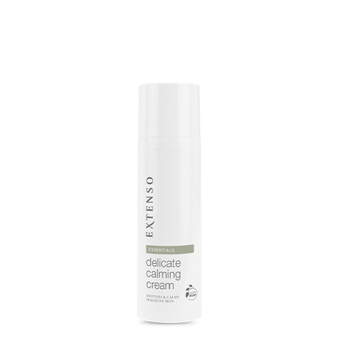Witte flacon Extenso Delicate Calming Cream (75ml) tegen een witte achtergrond.