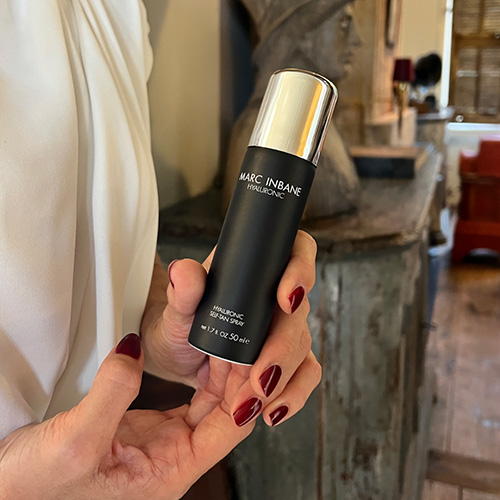 Hyaluronic Self-Tan Spray van Marc Inbane tanning-spray-van-marc-inbane-verrijkt-met-hyaluronzuur