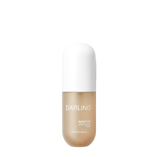 Een studiofoto van de Darling Scent Me Body en Hair Mist in een minimalistische capsulevormige flacon met een witte dop en een transparante goudbruine onderkant tegen een witte achtergrond