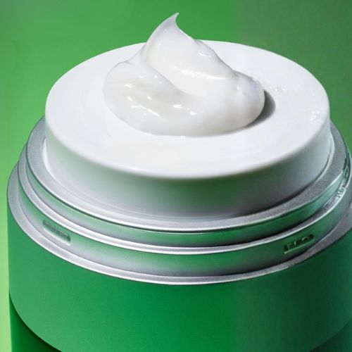 Textuur van de Murad Retinol Resulpt Overnight Cream nachtcrème op de deksel