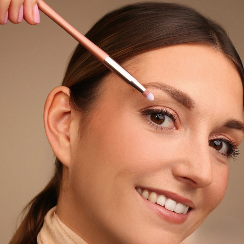 pointed-detail-brush-21-cent-pur-cent