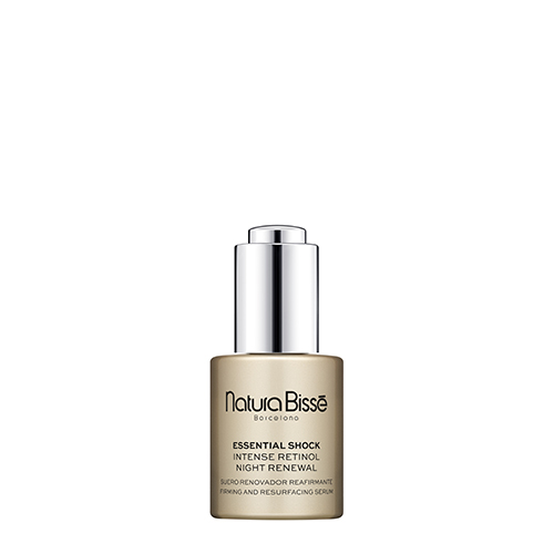 Het Natura Bisse Essential Shock Intense Retinol Night Renewal serum in een luxueuze goudkleurige fles met een pipetdop.