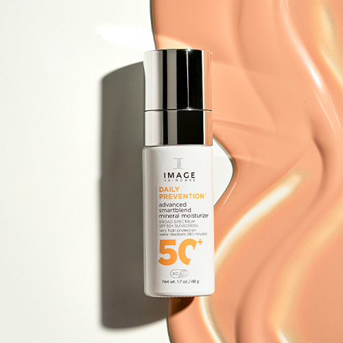 Textuur van de IMAGE Skincare DAILY PREVENTION - Advanced Smartblend Mineral Moisturizer SPF50+ nauwelijks-zichtbare-finish