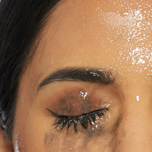 Dermalogica Oil To Foam stap 1 gouden-gel-olie