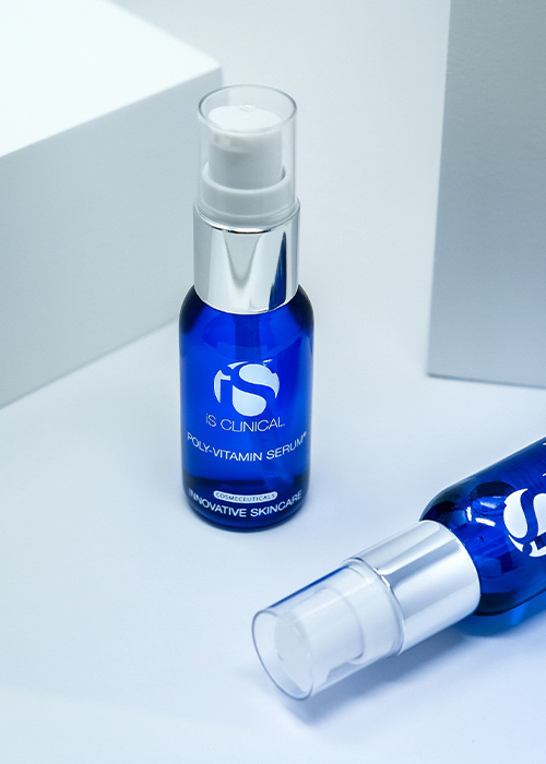 iS Clinical Poly-Vitamin Serum krachtige-revitalisering