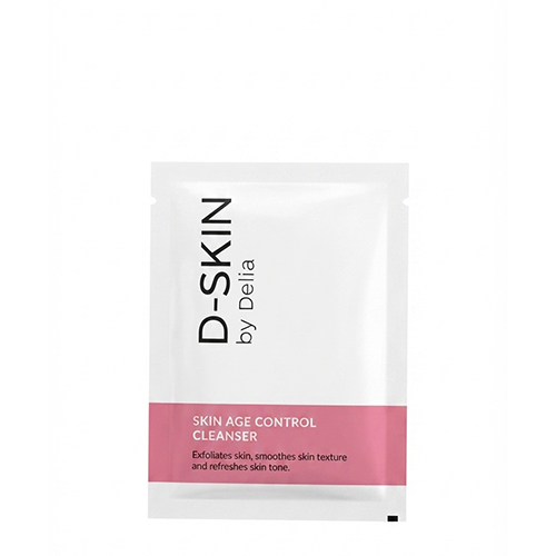 Een wit sachet van D-SKIN by Delia met een roze balk onderop met de tekst Skin Age Control Cleanser