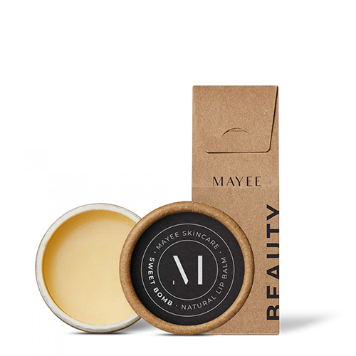 Mayee Sweet Bomb + verpakking Makkelijk-smeerbare-lipverzorging-met-mayee-sweet-bomb