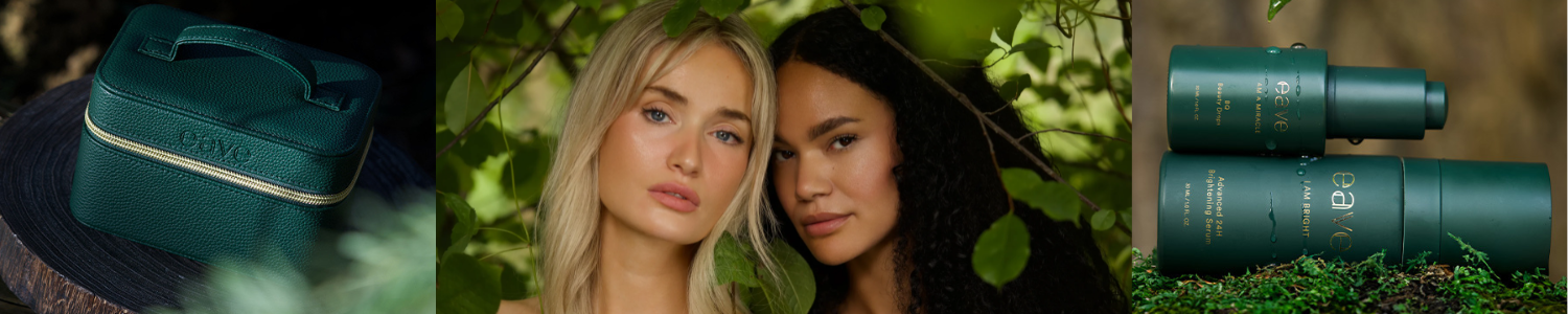 Een drieluik banner van EAVE Cosmetics met links een luxe donkergroene toilettas, in het midden twee vrouwen in een natuurlijke, bosrijke omgeving en rechts twee donkergroene flacons met serums op een bed van mos.