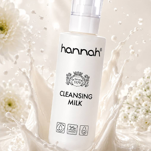 hannah Prepare Potion met een dynamische watersplash en lichte achtergrond