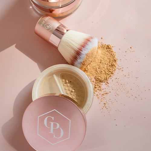 Zijdezachte-minerale-foundation-SPF20-natuurlijke-dekking-langdurig-en-geschikt-voor-alle-huidskleuren