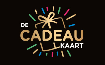 Een feestelijk logo van 'De Cadeaukaart' met een goudkleurige getekende cadeauverpakking en kleurrijke stralen (blauw, groen, roze en goud) op een zwarte achtergrond.