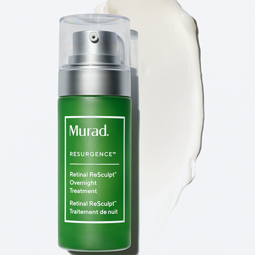 Murad nachtverzorging pompflacon met daarnaast een veeg crème